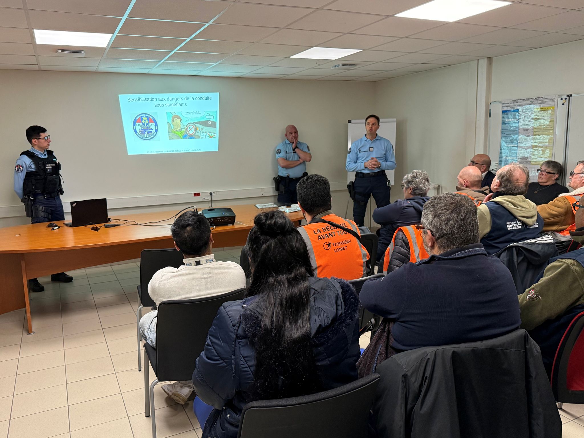 Sécurité des transports : Transdev mobilisé aux côtés de la Région Centre-Val de Loire dans le Loiret